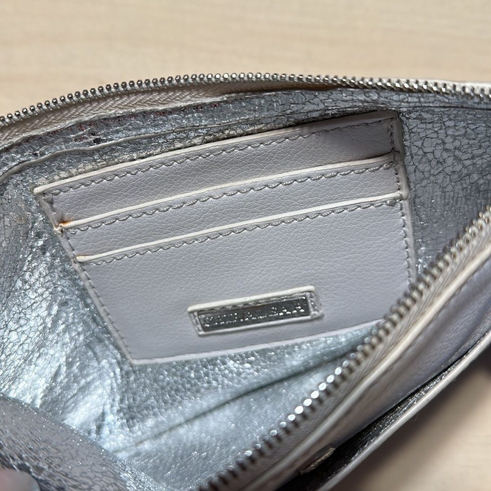 Shiraleah wristlet black & white- like new - Picture 6 of 10